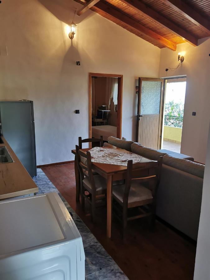Villa Anna Sarande Exterior photo